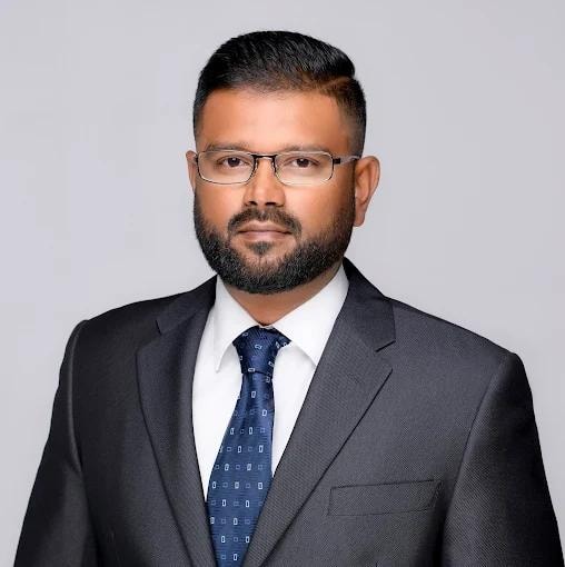 Aslam Baig, RCIC — Licensed Immigration Consultant